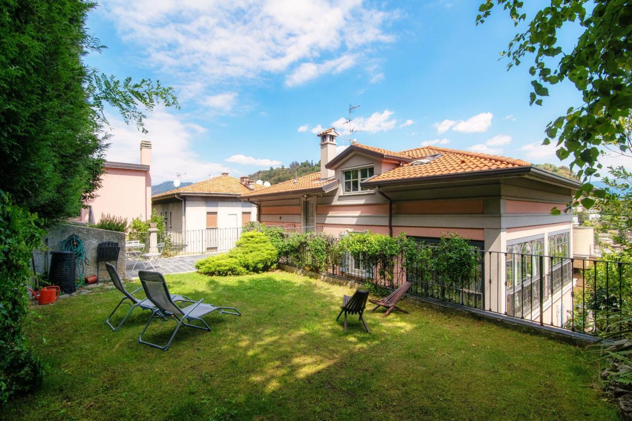 I D'A Charming Penthouse - Lake View- Como- House-130 Mt-2 Double Bedrooms And 2 Double Bathrooms A Spacious Living Room-Full Equipped Kitchen-Private Garden And Terrace-Private Covered Parking 外观 照片
